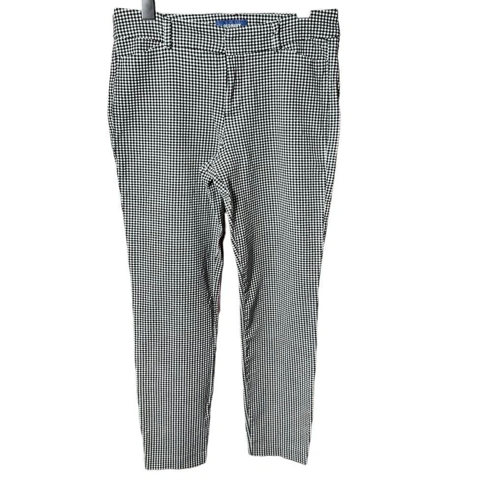 Women's | Old Navy | Black White Gingham Pixie Mid-Rise Pant - 6 Tall - Picture 2 of 6